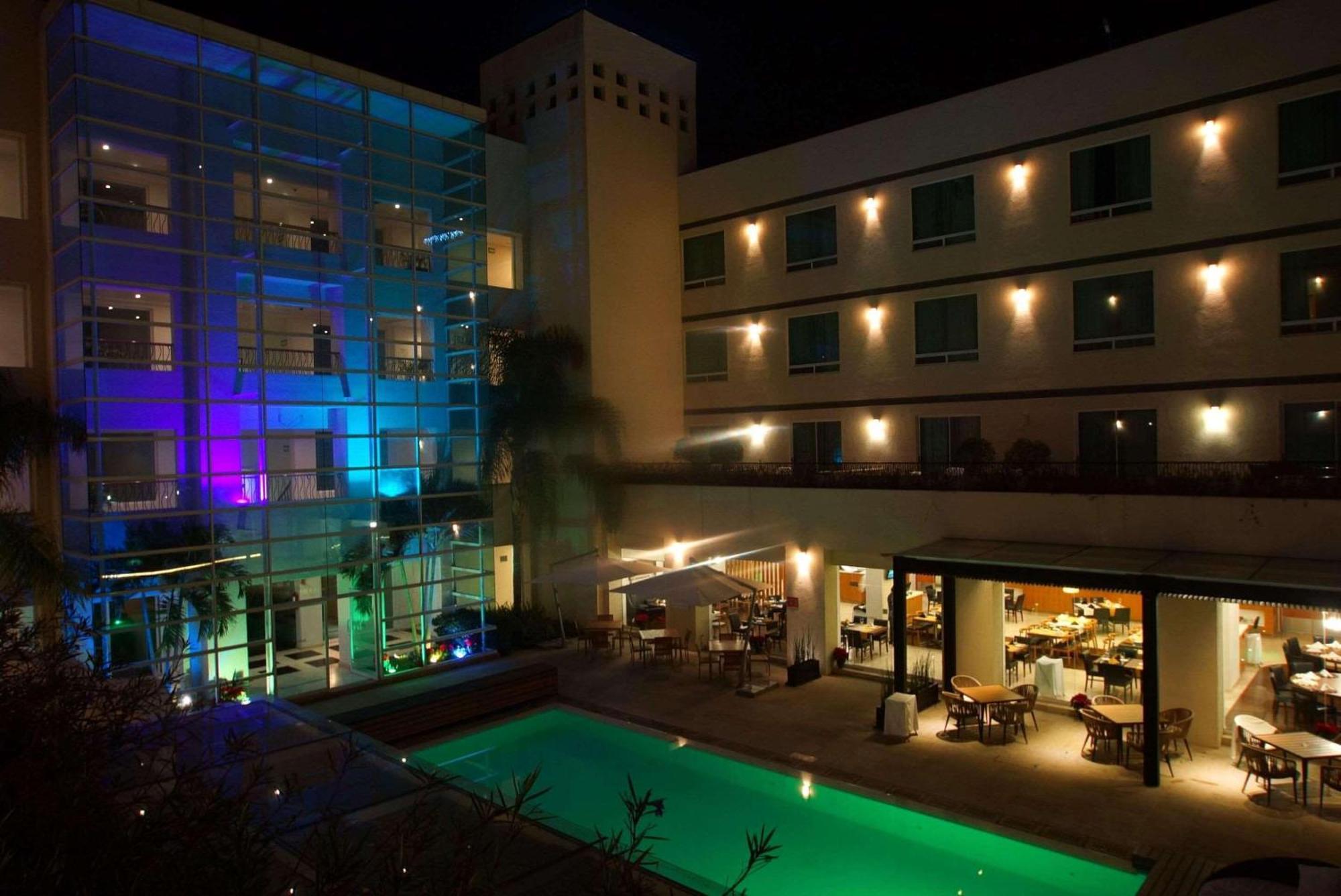 Radisson Poliforum Plaza Hotel León Kültér fotó