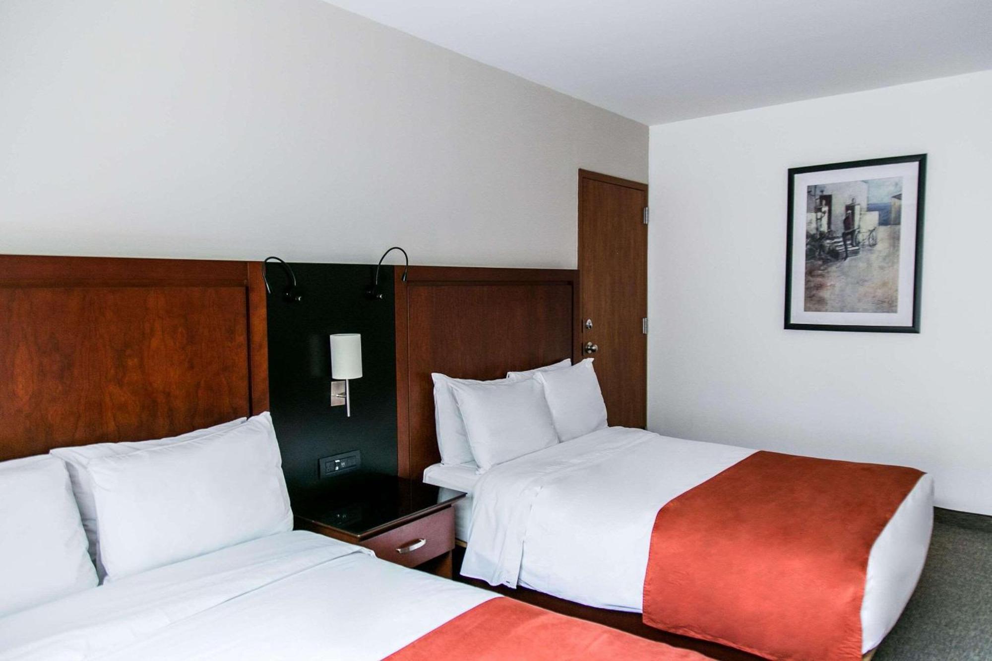 Radisson Poliforum Plaza Hotel León Kültér fotó